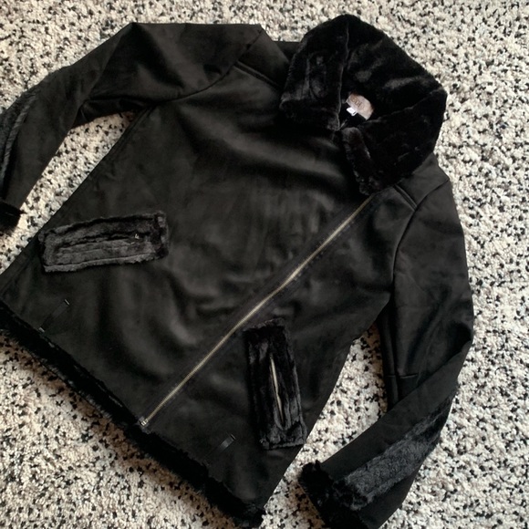 Beach Riot Jacket Black Faux Fur Lined Diagonal Zip BR1468 Women's Size Large - Picture 2 of 14